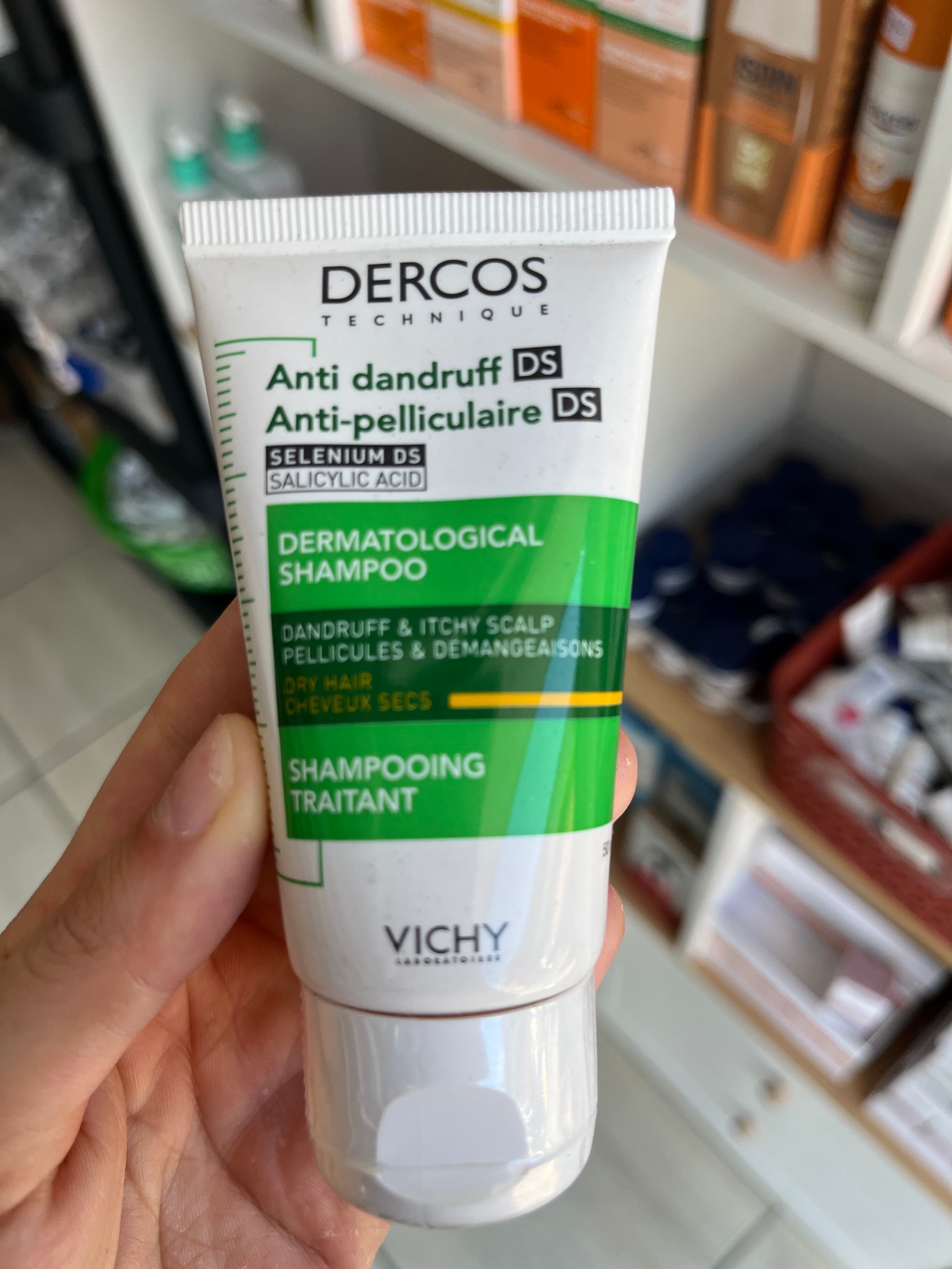 Anti-pelliculaire de DERCOS
