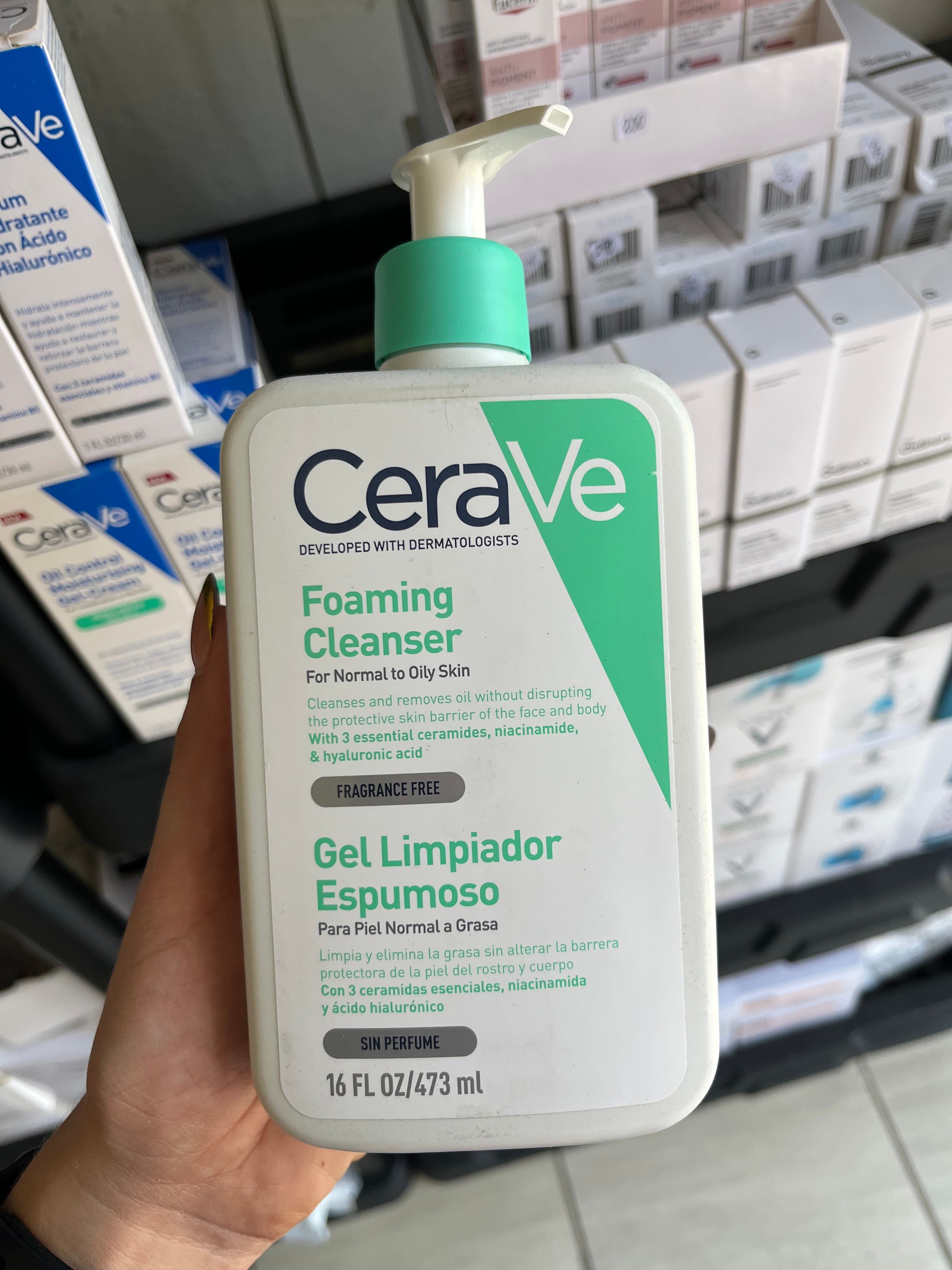 Gel limpiador espumoso de CERAVE