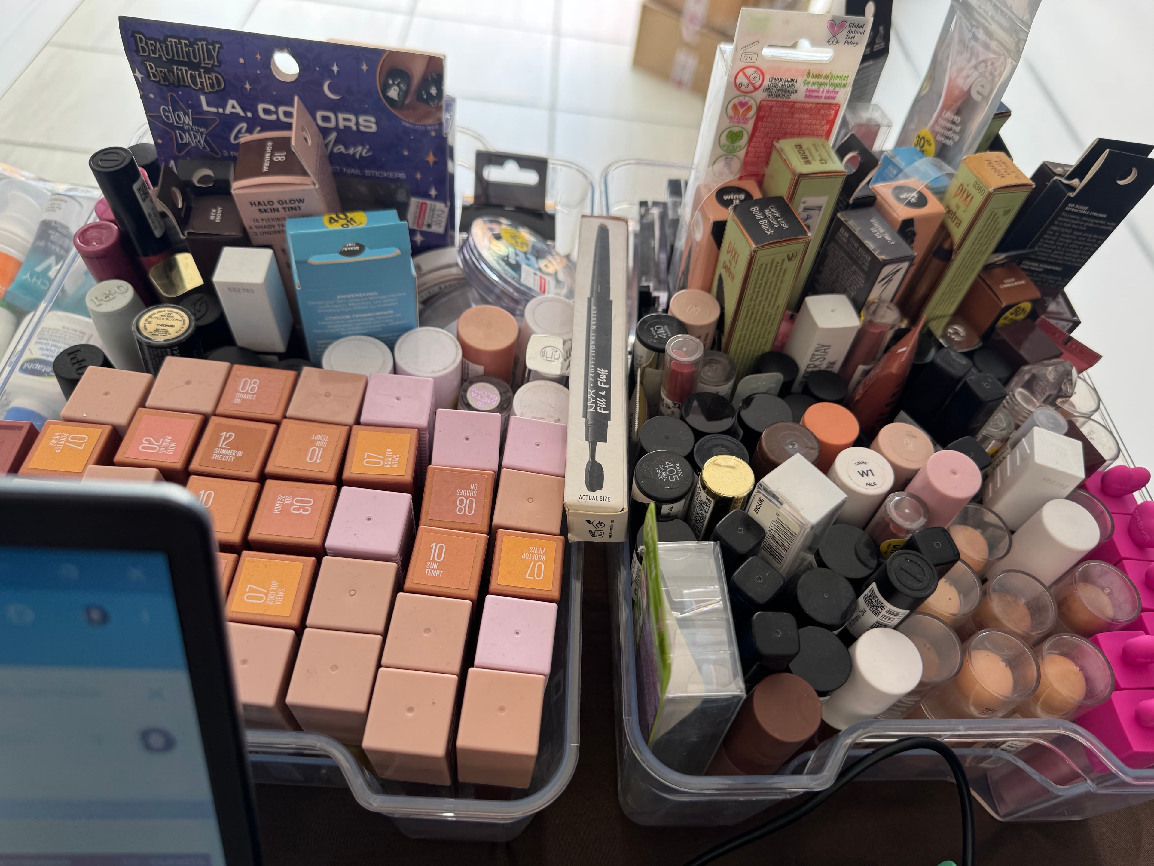 PZ LIQUIDACIÓN MAQUILLAJE de surtido